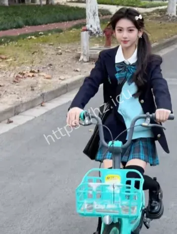 抖音我不叫龙虾热舞